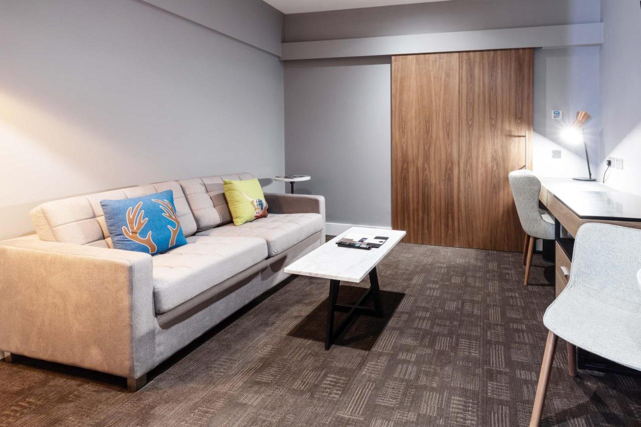 Sandman Signature Aberdeen Hotel & Spa Екстер'єр фото