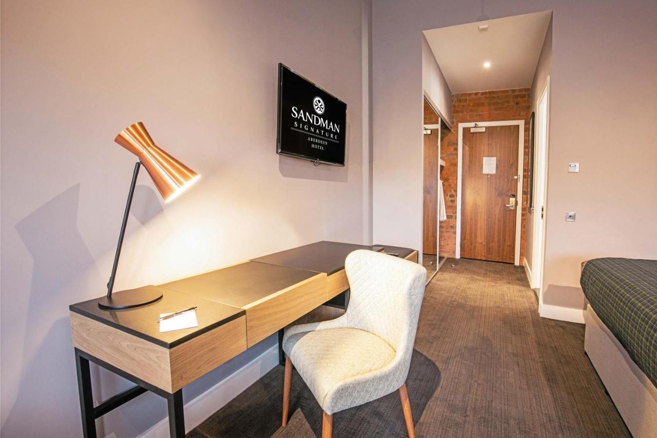 Sandman Signature Aberdeen Hotel & Spa Екстер'єр фото