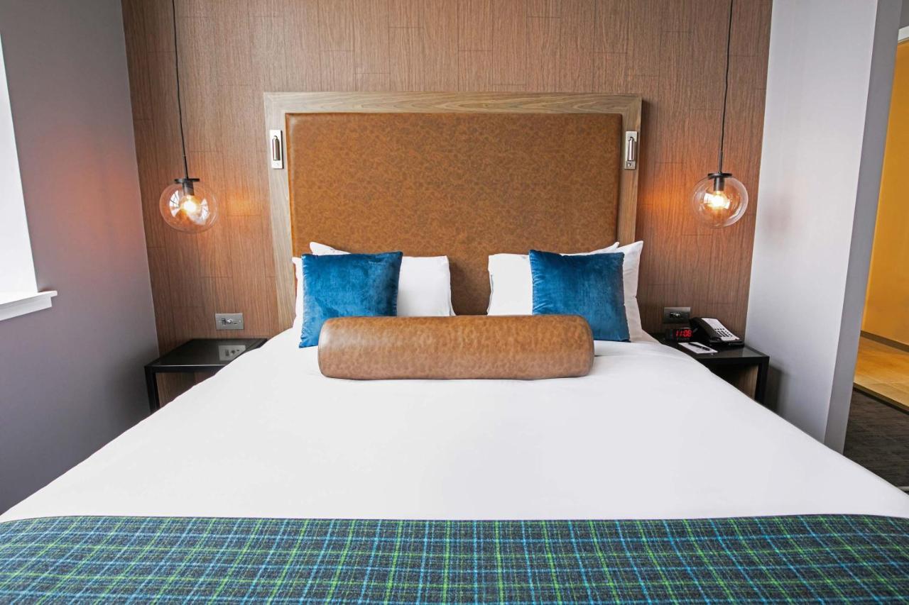 Sandman Signature Aberdeen Hotel & Spa Екстер'єр фото