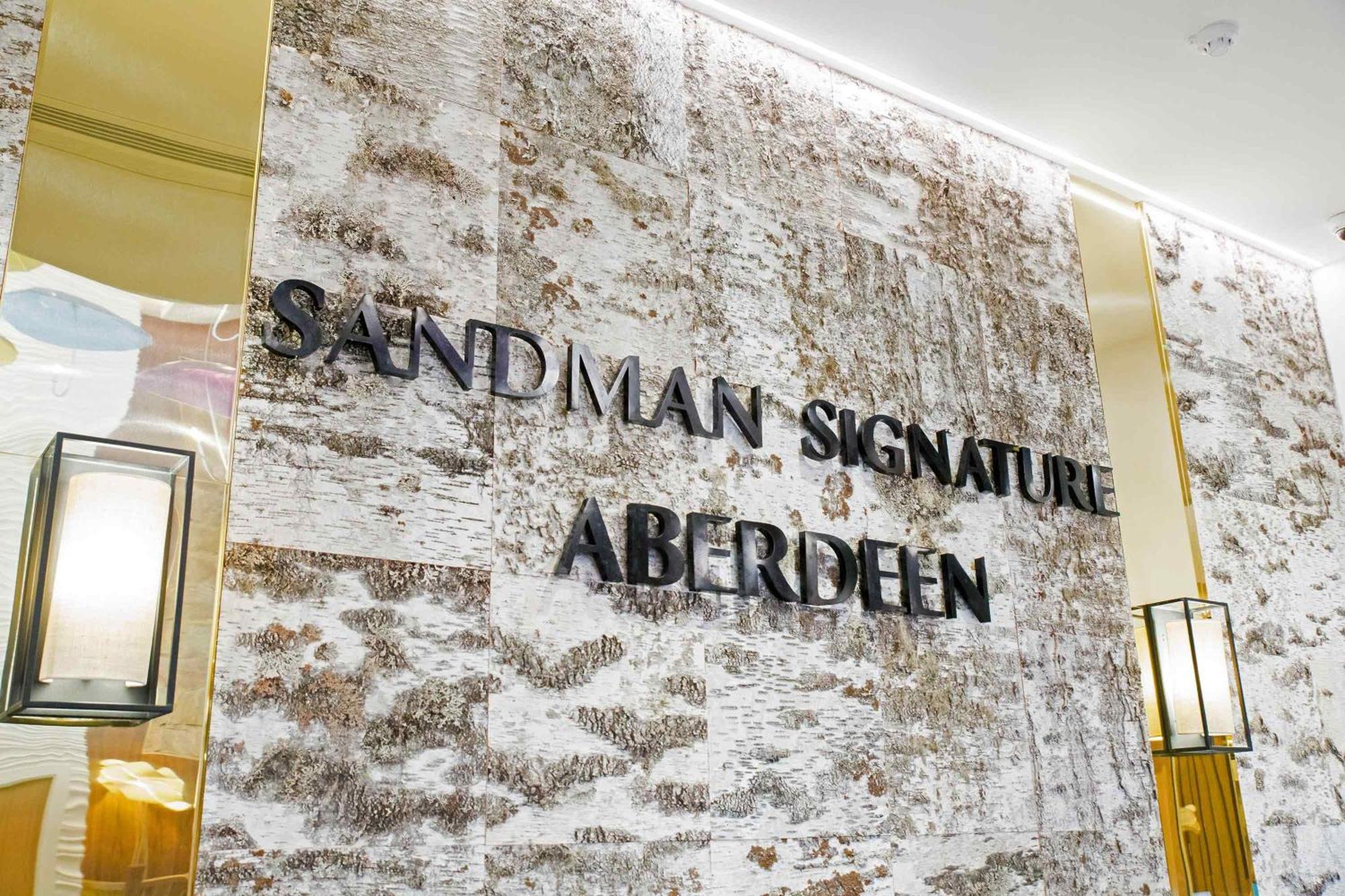 Sandman Signature Aberdeen Hotel & Spa Екстер'єр фото