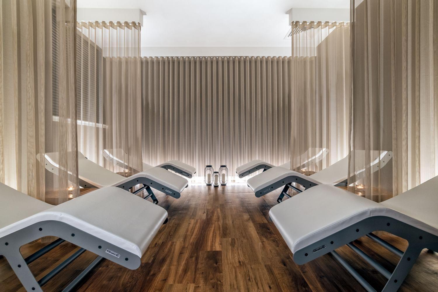 Sandman Signature Aberdeen Hotel & Spa Екстер'єр фото