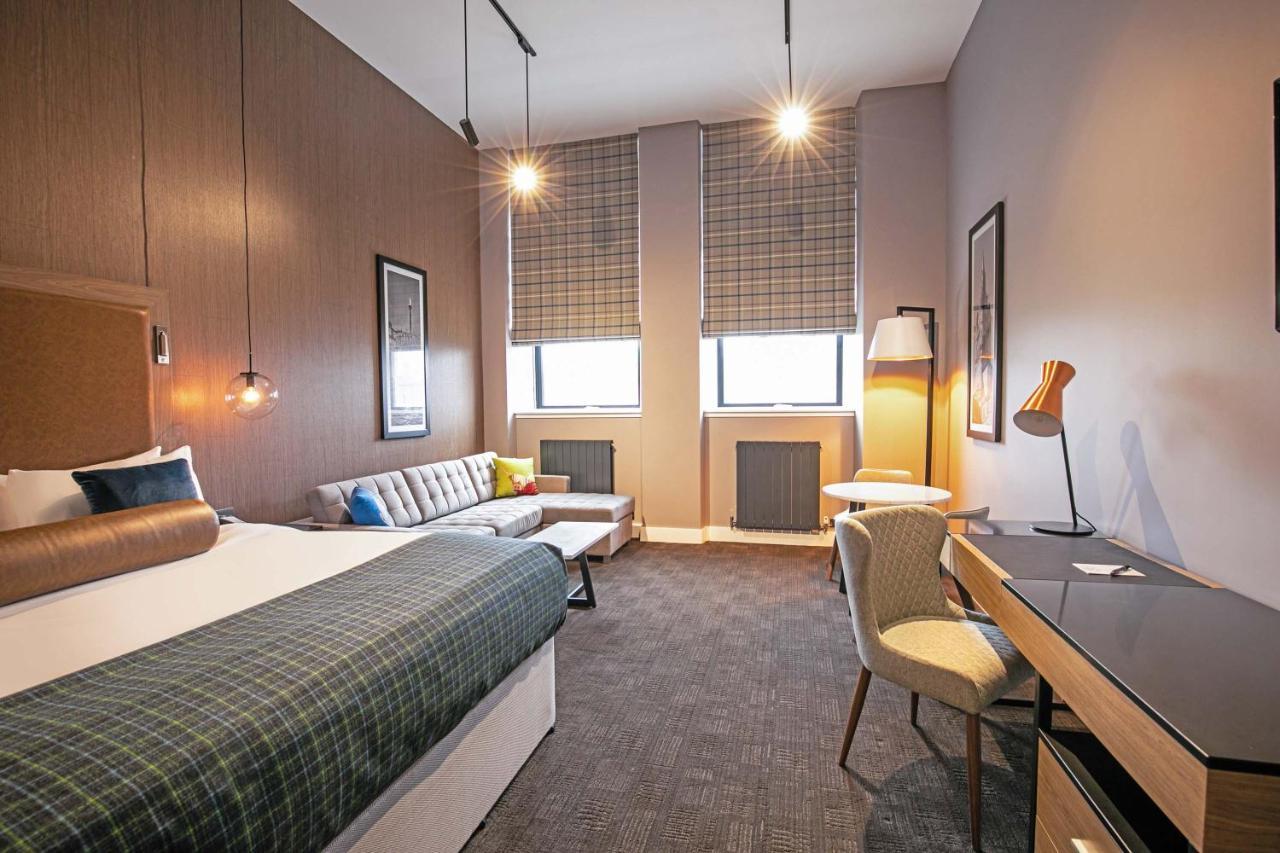 Sandman Signature Aberdeen Hotel & Spa Екстер'єр фото