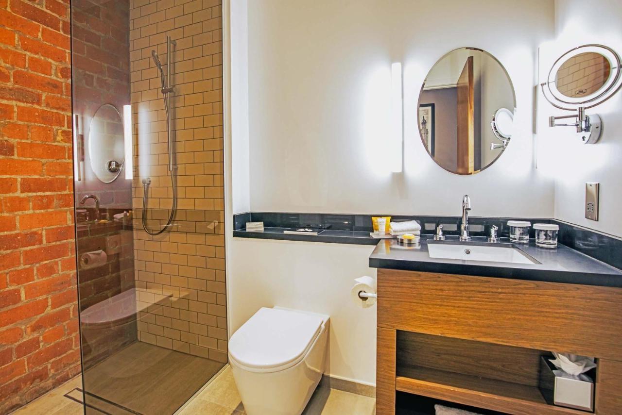 Sandman Signature Aberdeen Hotel & Spa Екстер'єр фото