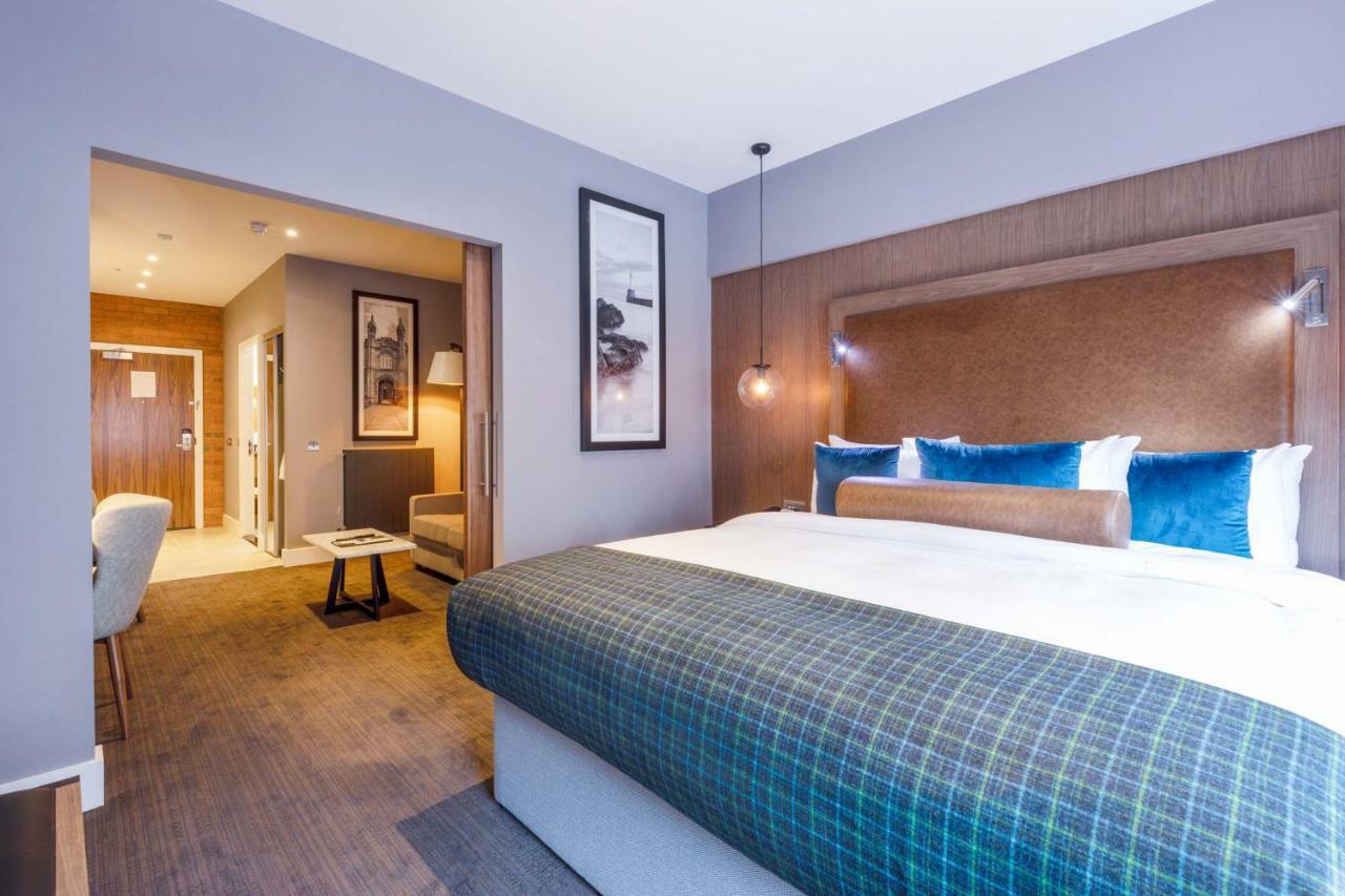 Sandman Signature Aberdeen Hotel & Spa Екстер'єр фото